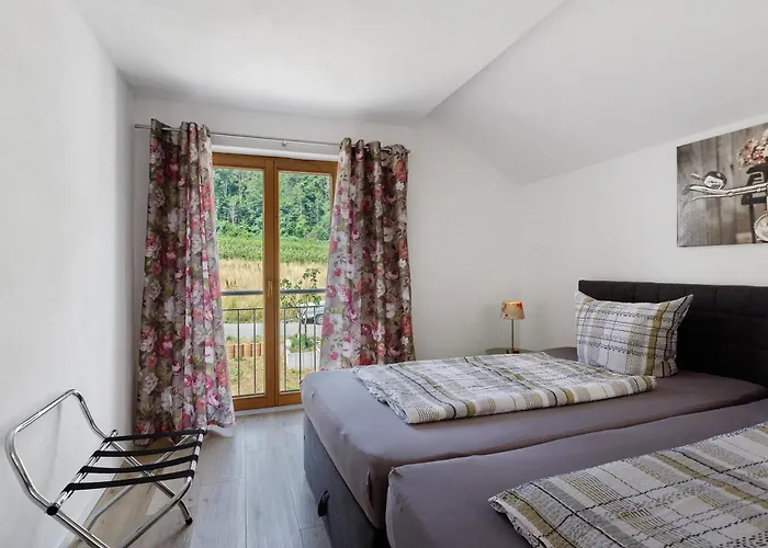 Bergblick * رادولفزيل ام بوندنز